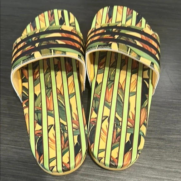 Adidas x farm rio Yellow Slide Sandals - Picture 1 of 2